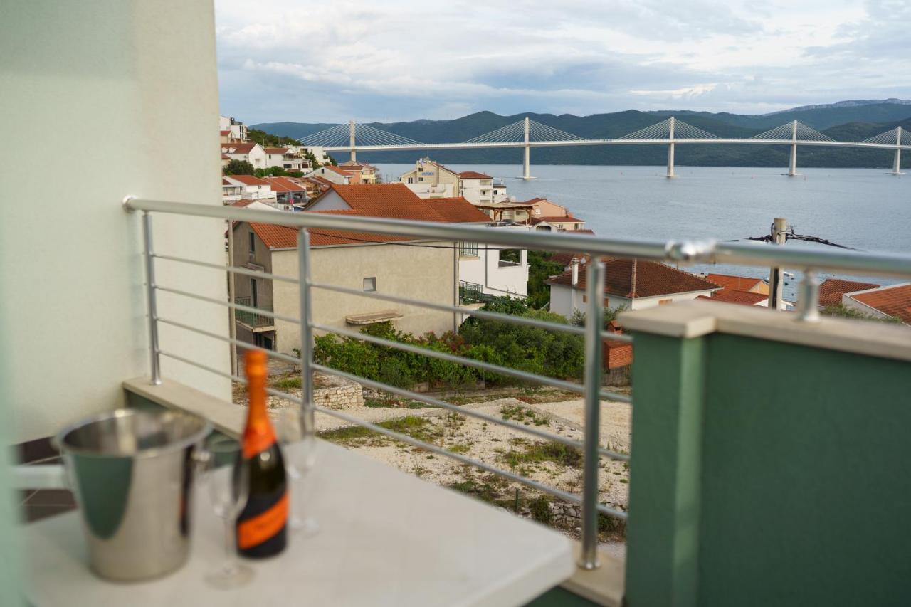 Apartment “Bel Ponte” Komarna Zewnętrze zdjęcie